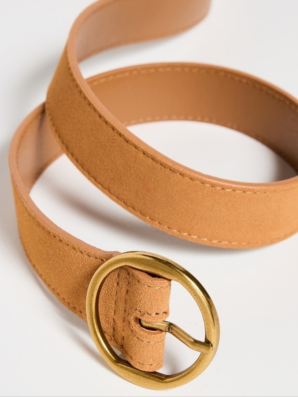 Frame Circle Belt in Tan Suede